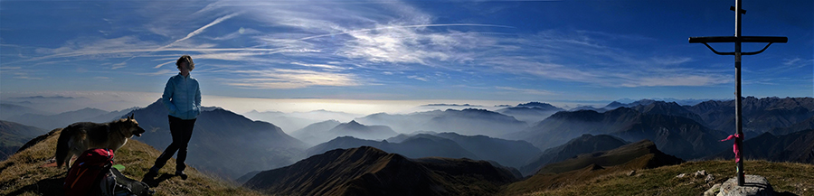 Vista panoramica dalla croce di vetta di Cima Menna